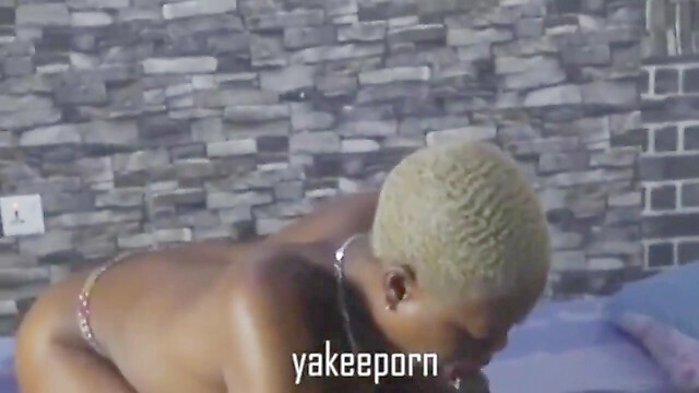 Yakeeporn