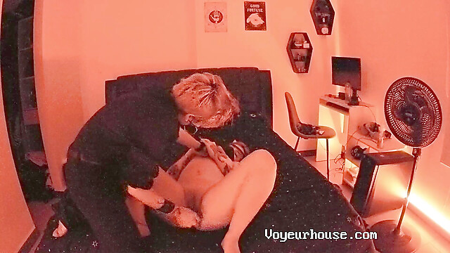 voyeurhousecom
