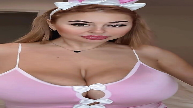 marinajuicyblonde