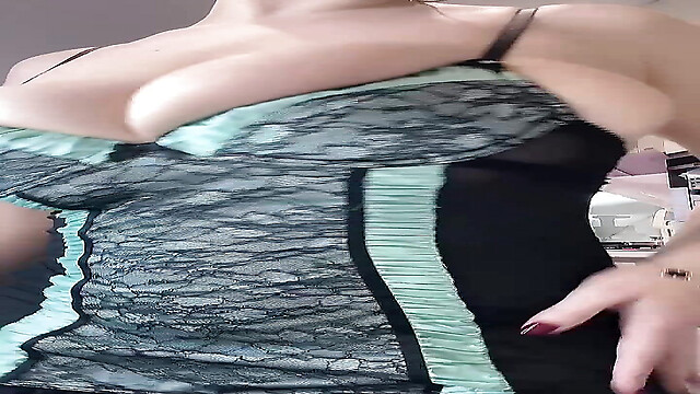 marinajuicyblonde
