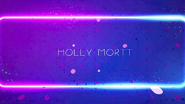 HollyMortt