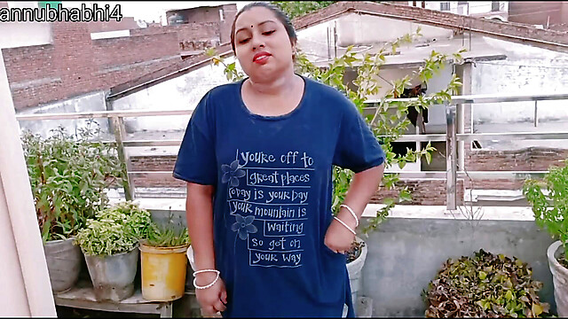 Annubhabhi4