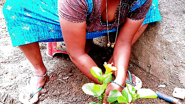 Telugu-honey-lips