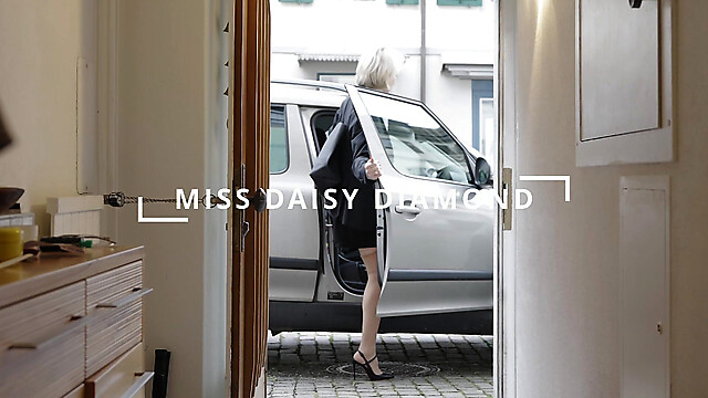 MissDaisyDiamond