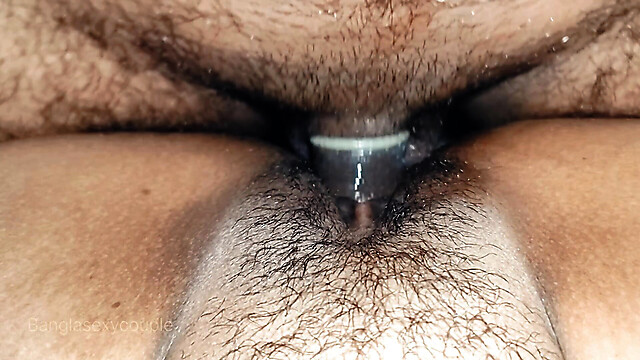 BanglaSexyCouple