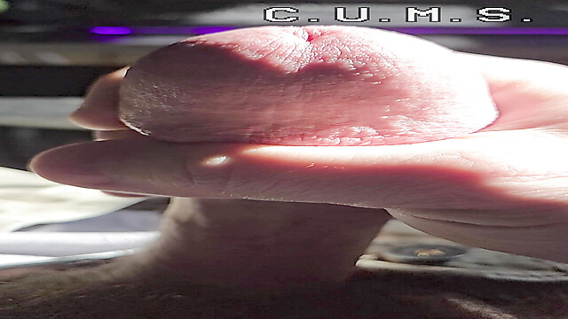 cum_juggler