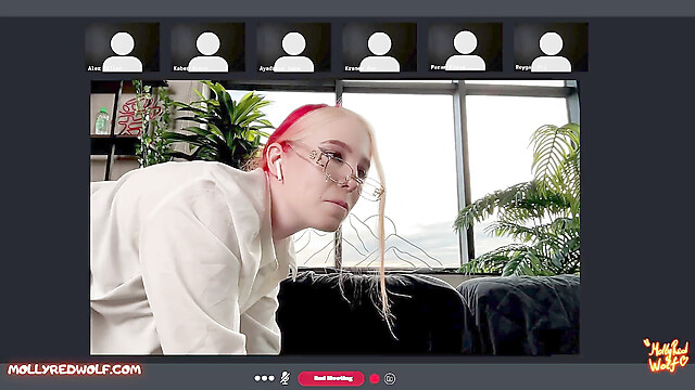 MollyRedWolf