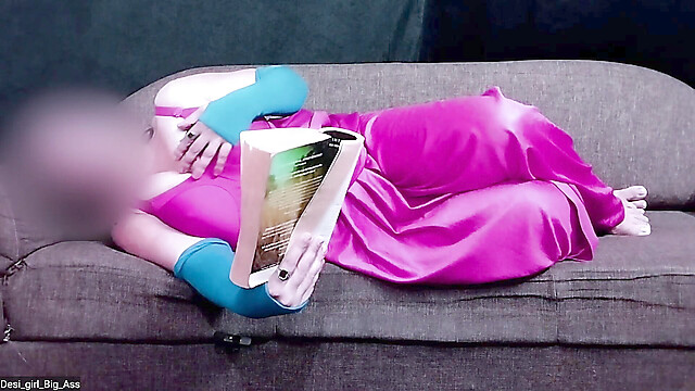 Desi_girl_Big_Ass