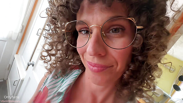 VibeWithMommy