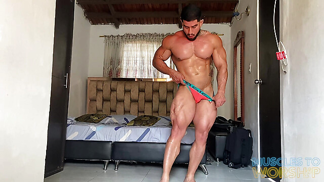 musclestoworship