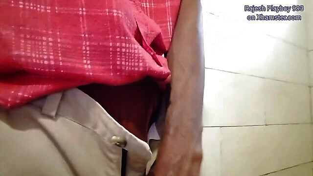 Rajeshplayboy993