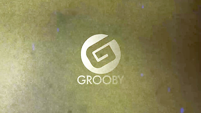 Grooby_Girls