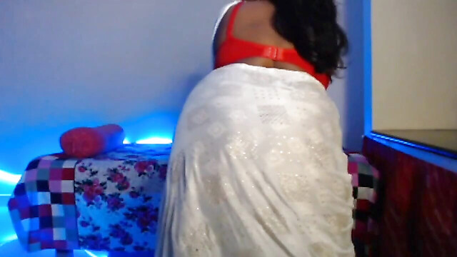 Hot-Desi-girl21