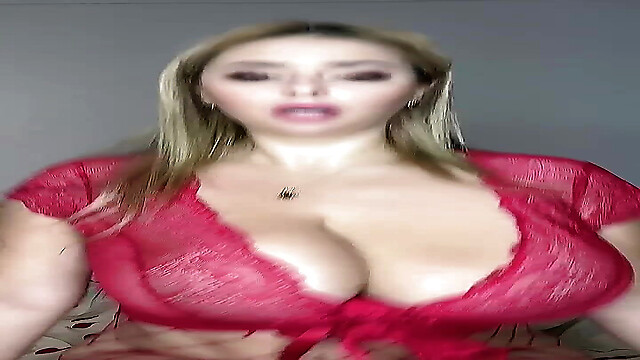 marinajuicyblonde