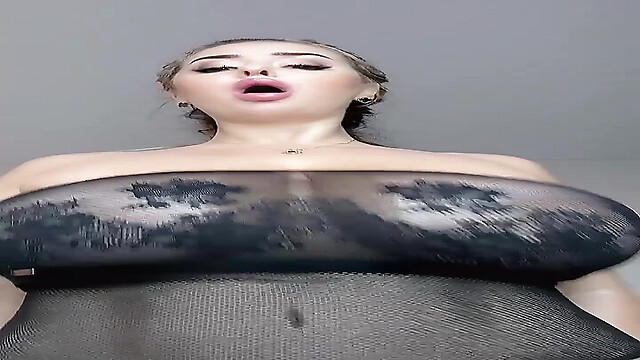 marinajuicyblonde