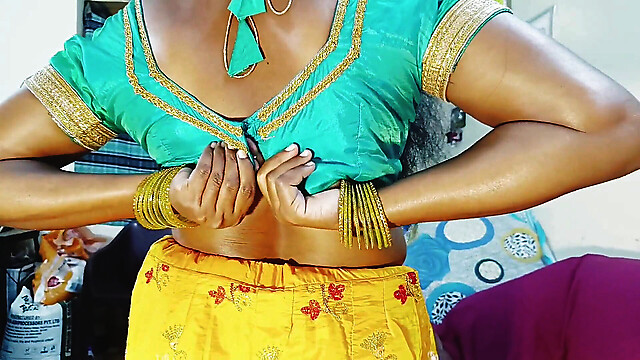 Telugu-honey-lips