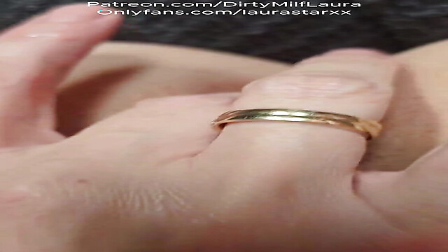 DirtyMilfLaura