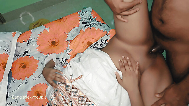 BanglaSexyCouple