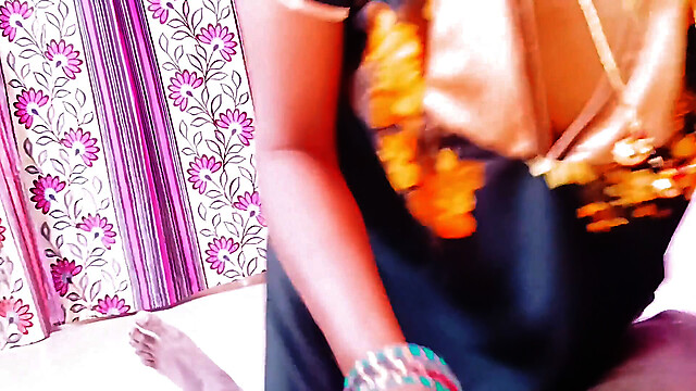 Telugu-honey-lips