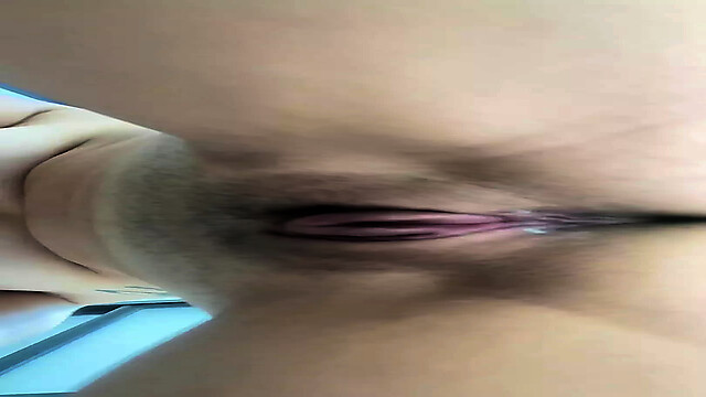 Zahia_slave_