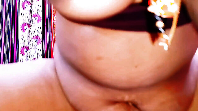 Telugu-honey-lips