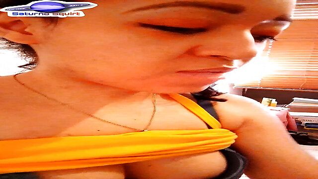 SaturnoSquirt