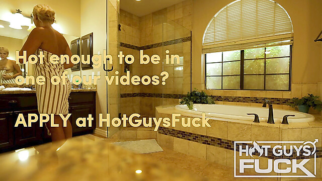 HotGuysFuck
