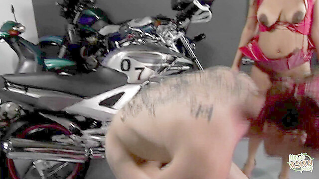 eroticfemaledominati