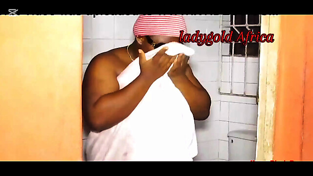 Ladygold_Africa