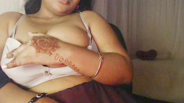 Hot-Desi-girl21