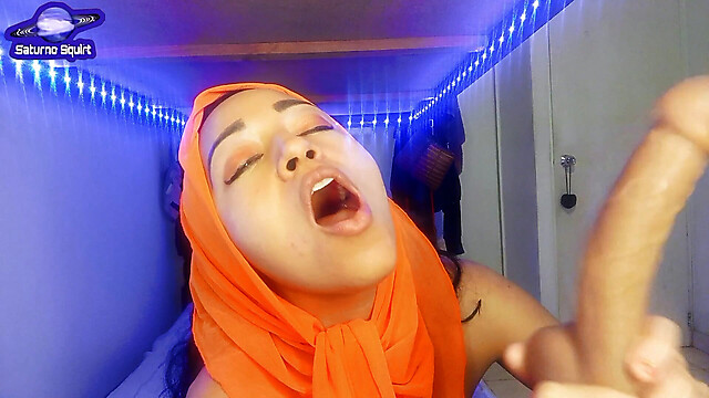 SaturnoSquirt