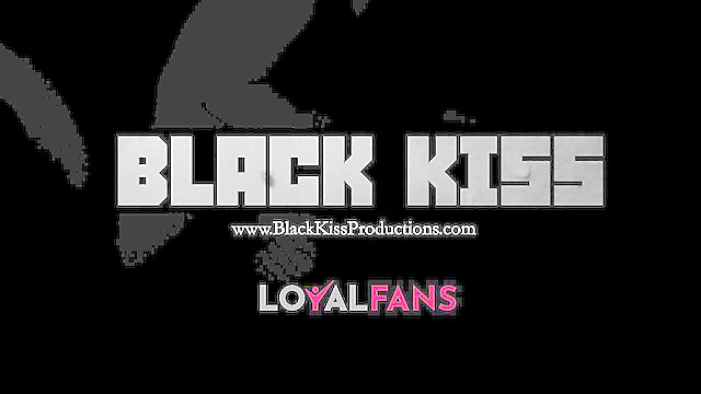 Black_Kiss