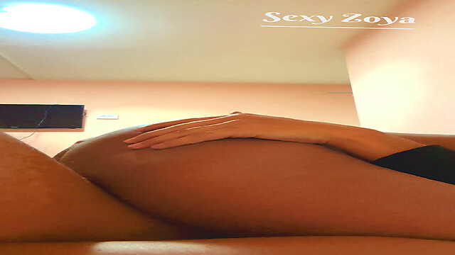 Sexy_Zoya