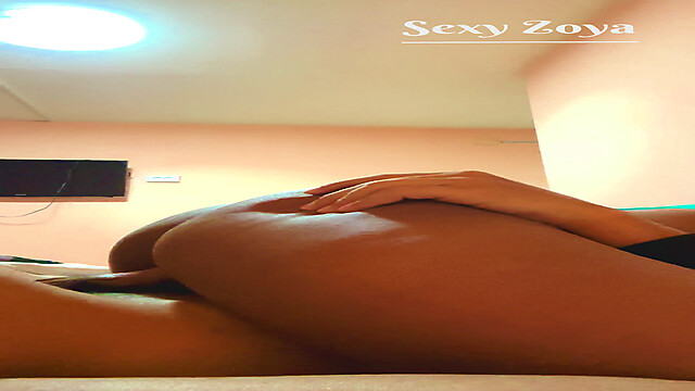 Sexy_Zoya