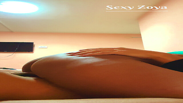 Sexy_Zoya