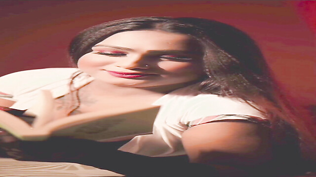 Deepikadesi12