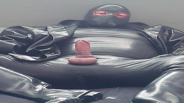 RubberBootsBull