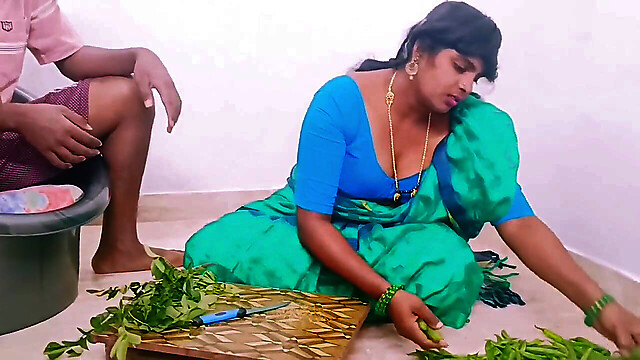 Telugu-honey-lips