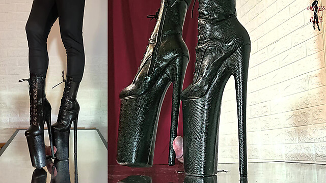 MistressElle