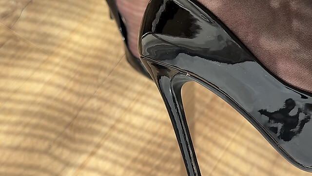 Sunshine_Voyeur