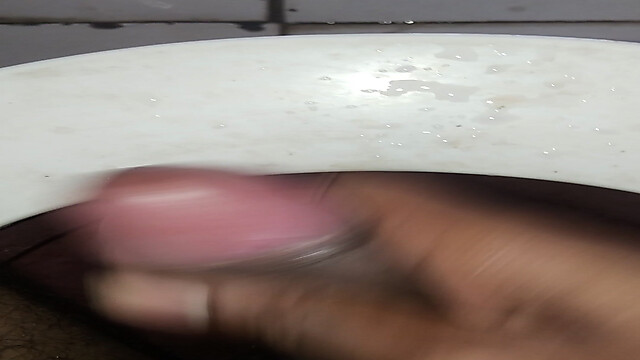 Hhjhjghjiugtgjuughi8