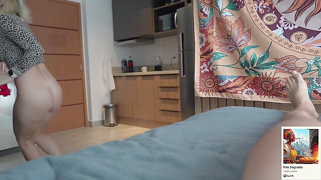 bootyfrutti_official