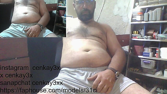 masculine_bear_daddy