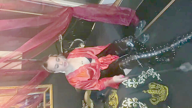 Queen_of_BDSM