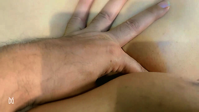 FlashyModel1