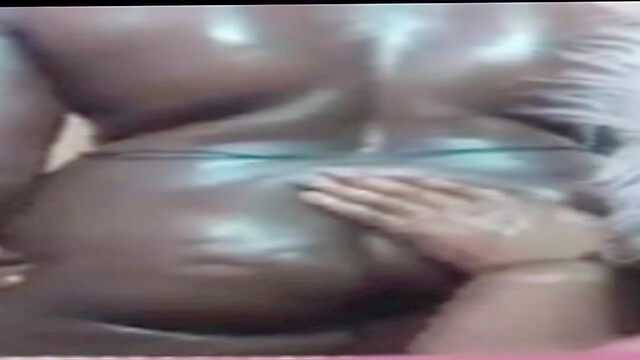 IndianHotwifeXRide