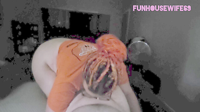 Funhousewife69