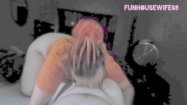 Funhousewife69