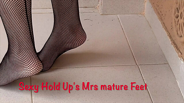 LovelyMatureFeet