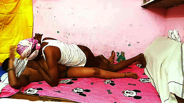 priyabhabhi2011